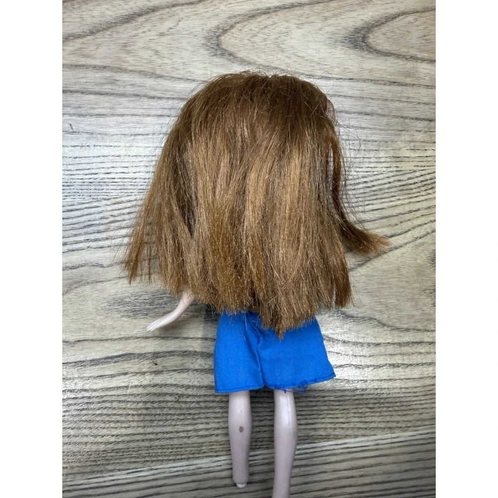MGA Bratz 2001 MEYGAN Doll Dressed Green Eyes Skirt Halter, Missing‎ Feet